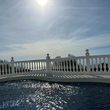 Hearts & Bed & Breakfast Mijas