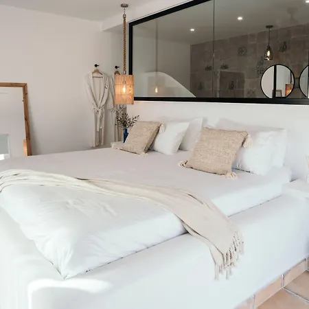 Hearts & Bed & Breakfast Mijas