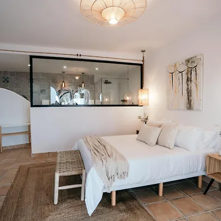 Bed & Breakfast Hearts & *