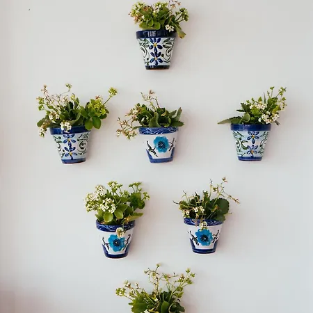 Hearts & Bed and Breakfast 4*